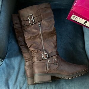 Women’s brown boots. Worn once